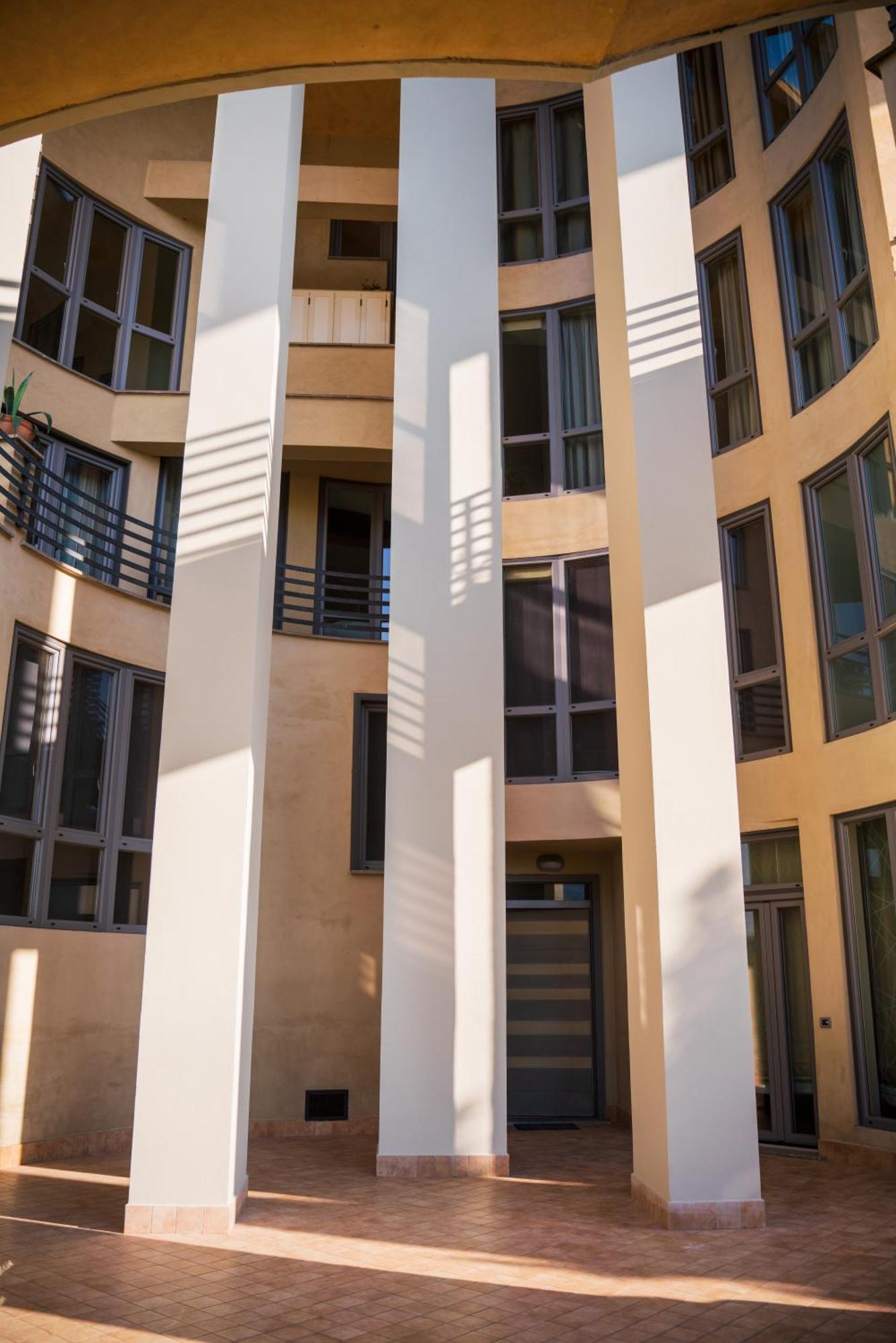 カッシーノ Le Colonne Bed & Breakfast エクステリア 写真
