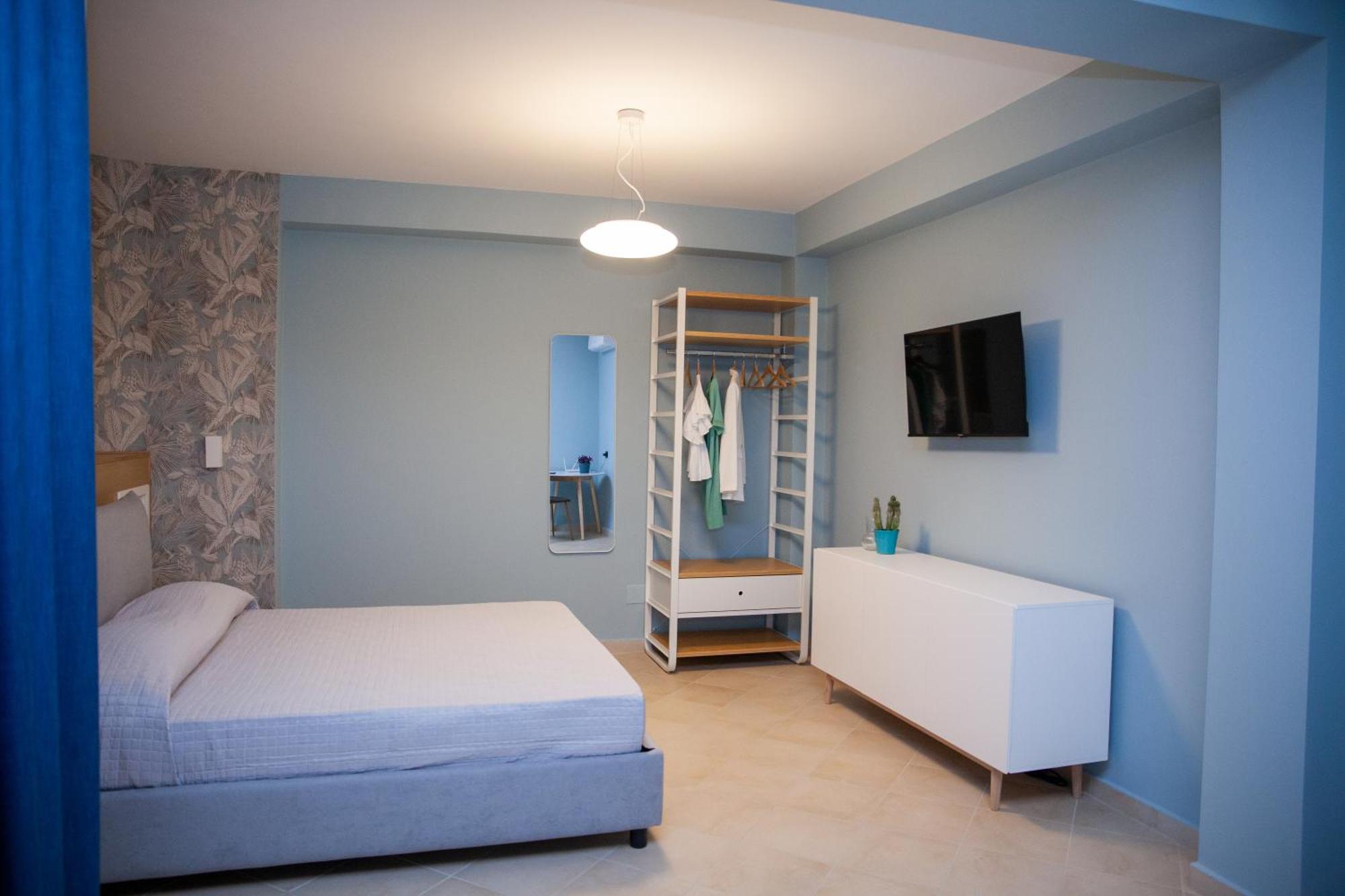 カッシーノ Le Colonne Bed & Breakfast エクステリア 写真