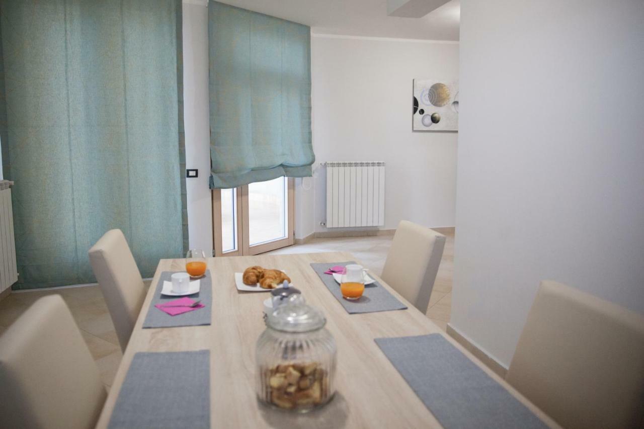 カッシーノ Le Colonne Bed & Breakfast エクステリア 写真